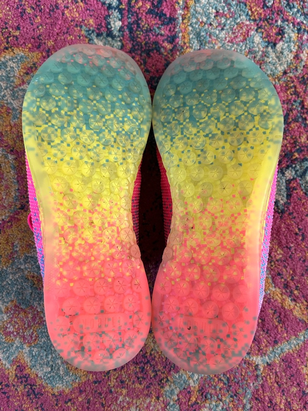 NOBULL | Unisex Bright Pink/Rainbow Glitch Training Shoe Pink Laces Mens 8.5 W10 - Picture 11 of 16